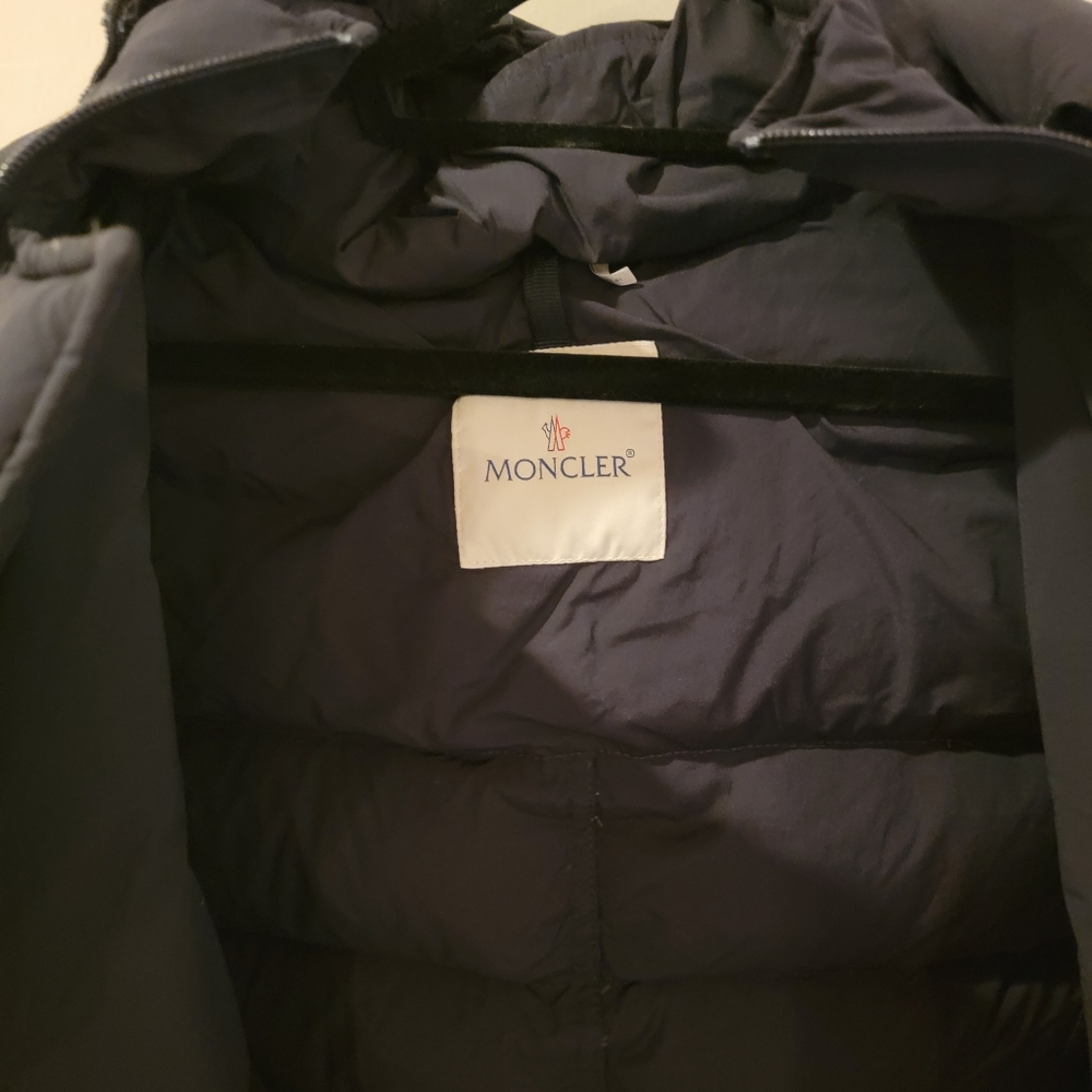 Moncler Women's size 3 black puffer with hearts winter jacket with hood down - Picture 9 of 16